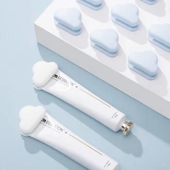 น่ารักคลาวด์ยาสีฟันอันบังไม้แขวนผนังเมานท์ใบหน้า Cleanser ตั Multifunctional ยาสีฟันอันเก็บของชั้นจัดการห้องน้ำ